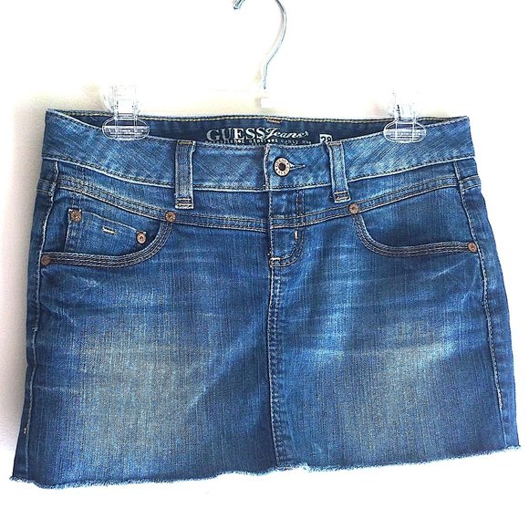Guess Jeans cutoff denim skirt size 28 - Picture 1 of 1